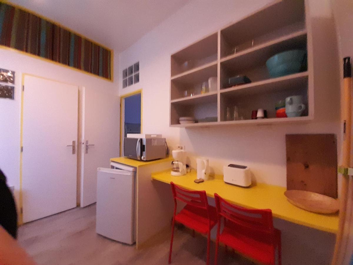 Residence Les Volets Bleus: Studio De 30 M² Classe 2 * روشفور المظهر الخارجي الصورة